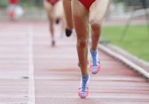 Как хидратацията повлиява върху атлетичните постижения